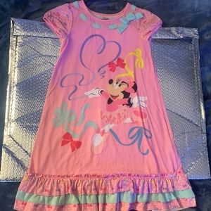 Minnie Mouse sleep wear